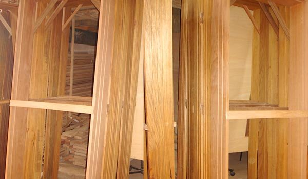 batente de madeira para porta